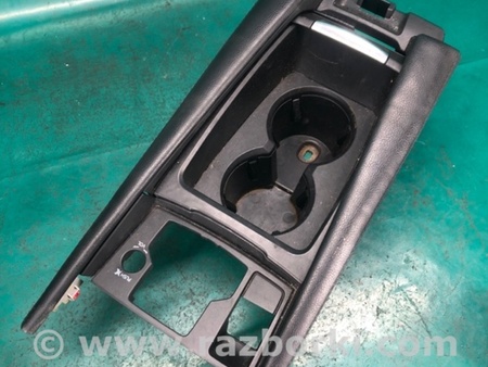 ФОТО Консоль центральная для Mazda 3 BM/BN (2013-2019) (III) Киев