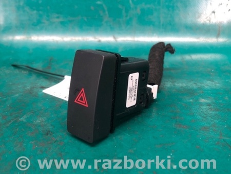ФОТО Кнопка аварийки для Mazda 3 BM/BN (2013-2019) (III) Киев