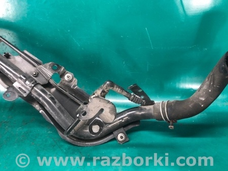 ФОТО Горловина бензобака для Mazda 3 BM/BN (2013-2019) (III) Киев