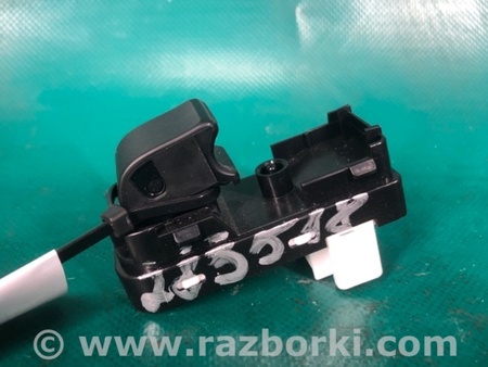 ФОТО Кнопка стеклоподьемника для Mazda 3 BM/BN (2013-2019) (III) Киев