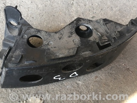 ФОТО Крепеж бампера для Subaru Outback Киев