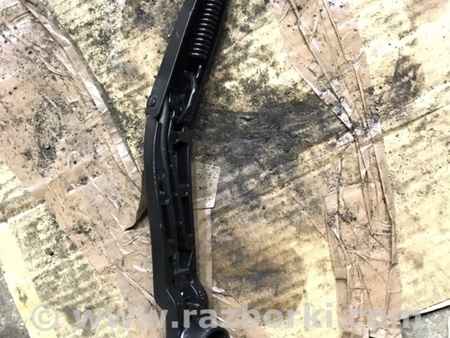 ФОТО Дворник лобового стекла для Mazda 3 IV BP (2019-) Київ