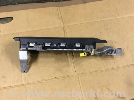 ФОТО Подушка безопасности в колени для Mazda 3 IV BP (2019-) Київ