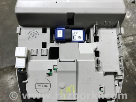 ФОТО Плафон подсветки салона для Infiniti QX50 II II P71A (17-25) Київ