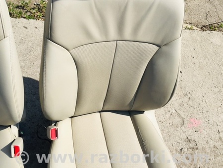 ФОТО Салон в сборе для Subaru Outback Киев