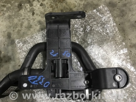 ФОТО Опорный кронштейн для Porsche Macan I 95B +FL (13-18) Київ