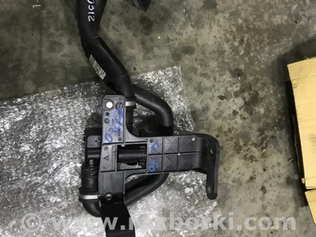 ФОТО Опорный кронштейн для Porsche Macan I 95B +FL (13-18) Київ