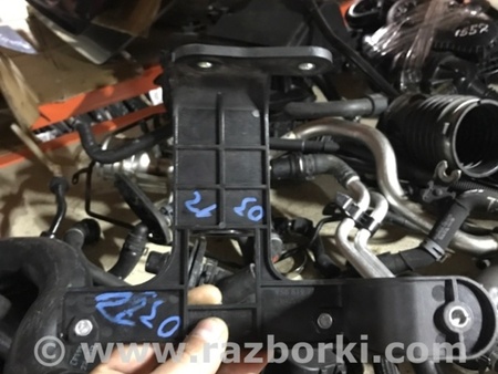 ФОТО Опорный кронштейн для Porsche Macan I 95B +FL (13-18) Київ