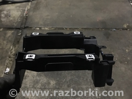 ФОТО Кронштейн троса КПП для Audi (Ауди) A3 III 8V (12-20) Київ