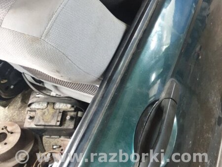 ФОТО Фетра передняя правая для Subaru Forester SG Киев