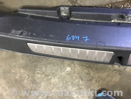 ФОТО Накладка замка багажника для BMW 3 F30 +рестайл (11-18) Київ