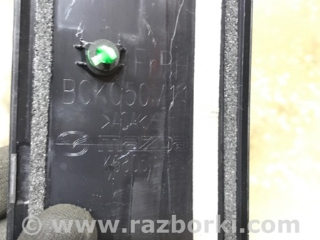 ФОТО Накладка рамки двери для Mazda 3 IV BP (2019-) Київ