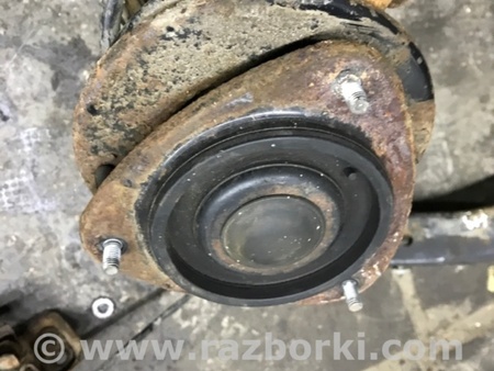 ФОТО Опора стойки передняя левая для Subaru Legacy (все модели) Киев