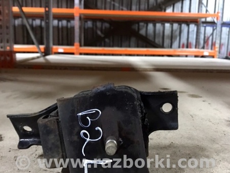 ФОТО Подушка двигателя левая для Subaru Forester SG Киев