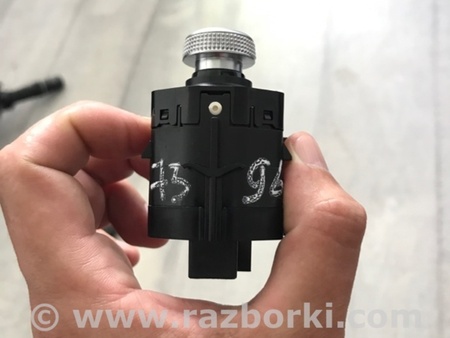 ФОТО Кнопка для Audi (Ауди) Q3 II F3 (18-25) Київ