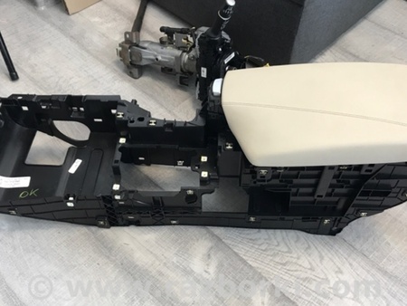 ФОТО Консоль центральная для Infiniti QX50 II II P71A (17-25) Київ