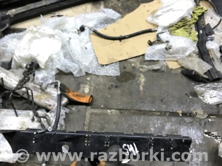 ФОТО Кронштейн правый для Subaru Tribeca Киев
