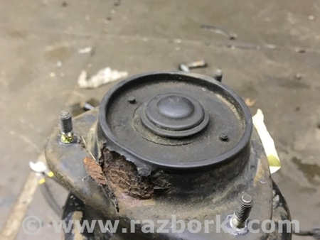 ФОТО Опора стойки передняя левая для Subaru Forester SG Киев