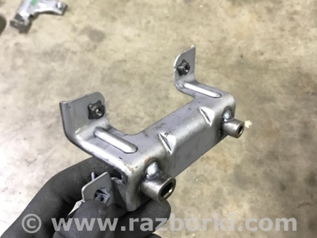 ФОТО Кронштейн кузова для Mazda 3 IV BP (2019-) Київ