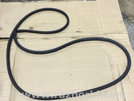 ФОТО Уплотнительная резинка боковой двери для Mazda 3 IV BP (2019-) Київ