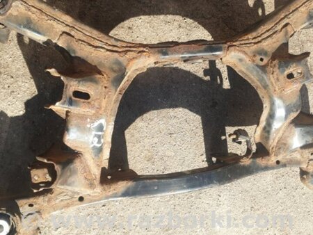 ФОТО Балка подвески для Subaru Outback Киев