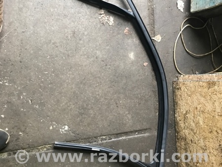 ФОТО Направляющая стекла двери для Volkswagen Atlas/Teramont I +1 рест (17-23) Київ