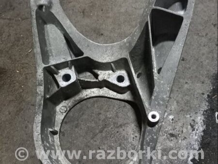 ФОТО Кронштейн для Porsche Macan I 95B +FL (13-18) Київ