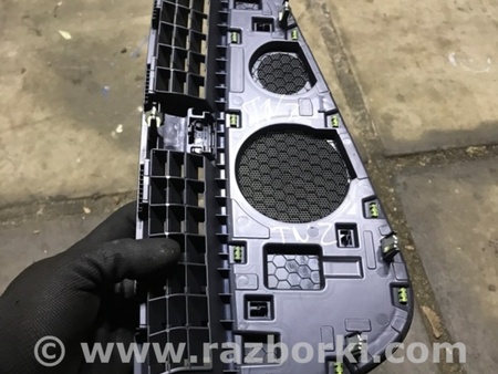 ФОТО Пластик для Audi (Ауди) A4 V B9 - 8W (2015-) Київ