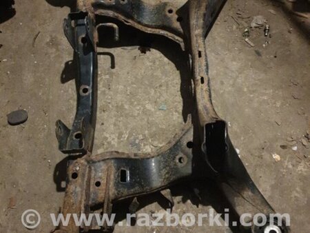 ФОТО Подрамник задний для Subaru Outback Киев