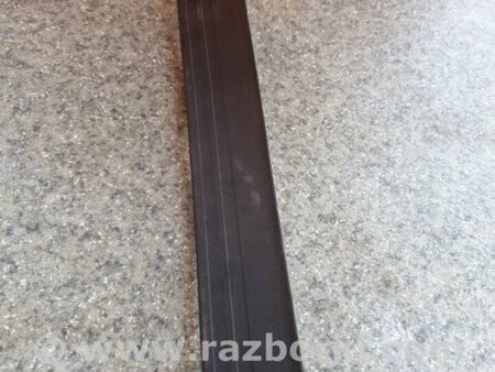 ФОТО Накладка на порог для Subaru Outback Киев