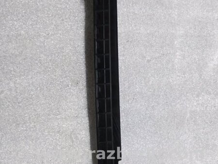 ФОТО Направляющая стекла двери для Audi (Ауди) Q3 II F3 (18-25) Київ