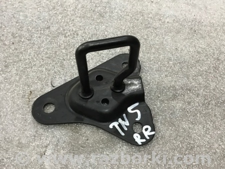 ФОТО Кронштейн для Porsche Macan I 95B +FL (13-18) Київ