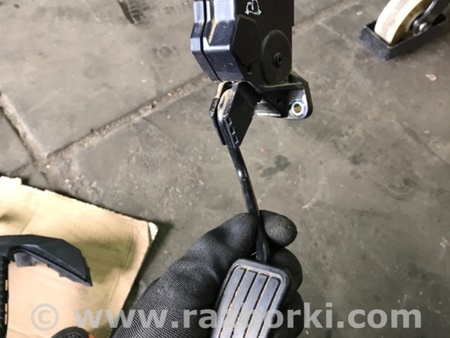 ФОТО Педаль газа для Subaru Forester SG Киев