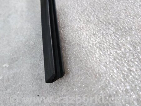 ФОТО Уплотнительная резинка для Porsche Cayenne II 958 E2/92A (10-14) Київ