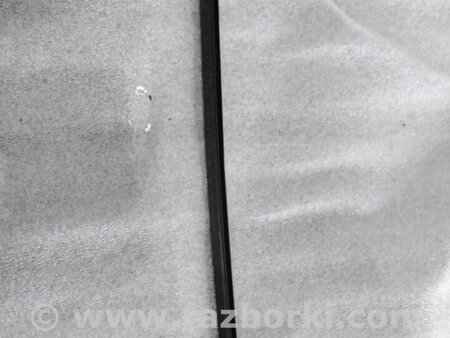 ФОТО Уплотнительная резинка для Porsche Cayenne II 958 E2/92A (10-14) Київ