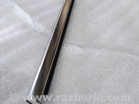 ФОТО Молдинг стекла для Porsche Cayenne II 958 E2/92A (10-14) Київ