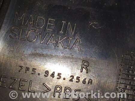 ФОТО Накладка на фару для Porsche Cayenne II 958 E2/92A (10-14) Київ