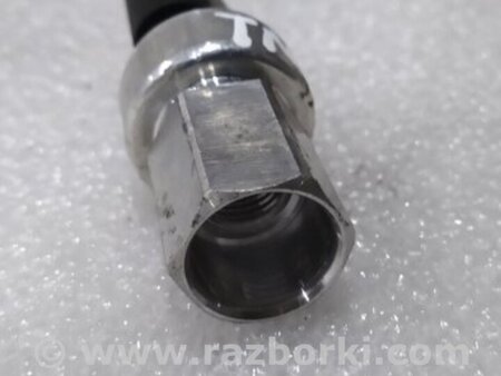 ФОТО Датчик давления компрессора кондиционера для Porsche Cayenne II 958 E2/92A (10-14) Київ