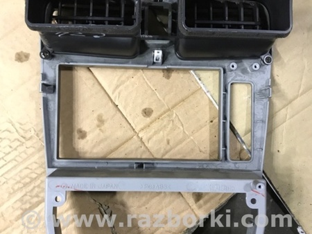 ФОТО Воздуховод передний для Subaru Forester SG Киев
