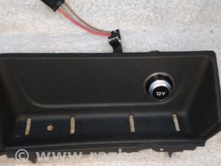 ФОТО Прикуриватель для Audi (Ауди) A4 V B9 - 8W (2015-) Київ