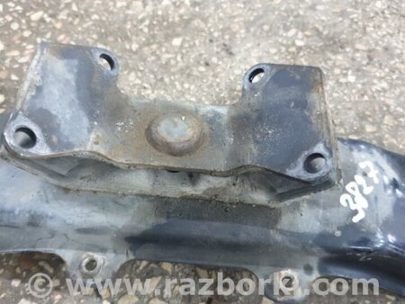 ФОТО Подушка КПП для Subaru Outback Киев