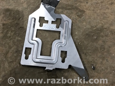 ФОТО Кронштейн для Porsche Cayenne II 958 E2/92A (10-14) Київ