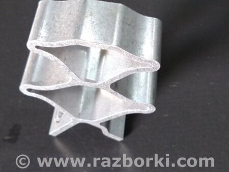 ФОТО Кронштейн для Porsche Macan I 95B +FL (13-18) Київ