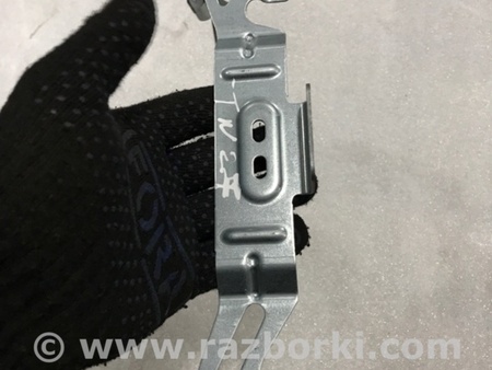 ФОТО Кронштейн для Porsche Macan I 95B +FL (13-18) Київ