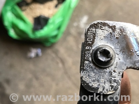 ФОТО Кронштейн для Porsche Macan I 95B +FL (13-18) Київ