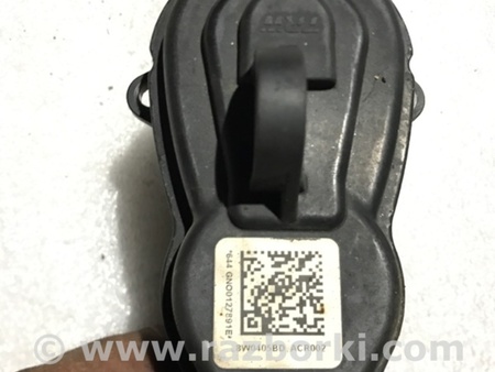 ФОТО Моторчик стояночного тормоза для Audi (Ауди) A4 V B9 - 8W (2015-) Київ