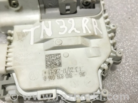 ФОТО Замок боковой двери для Audi (Ауди) A4 V B9 - 8W (2015-) Київ