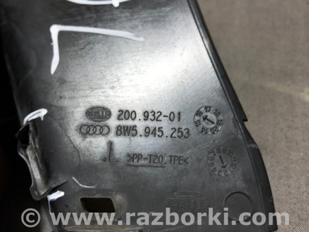 ФОТО Пыльник фары для Audi (Ауди) A4 V B9 - 8W (2015-) Київ