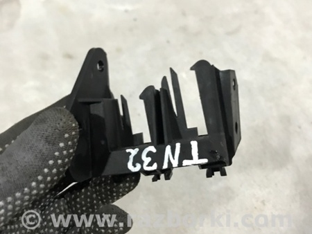 ФОТО Кронштейн для Audi (Ауди) A4 V B9 - 8W (2015-) Київ