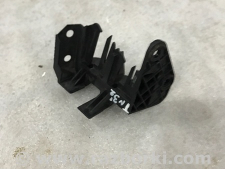 ФОТО Кронштейн для Audi (Ауди) A4 V B9 - 8W (2015-) Київ